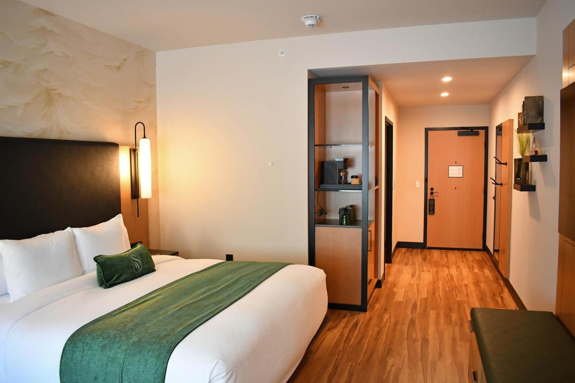 The Swiftwater Hotel Exterior photo