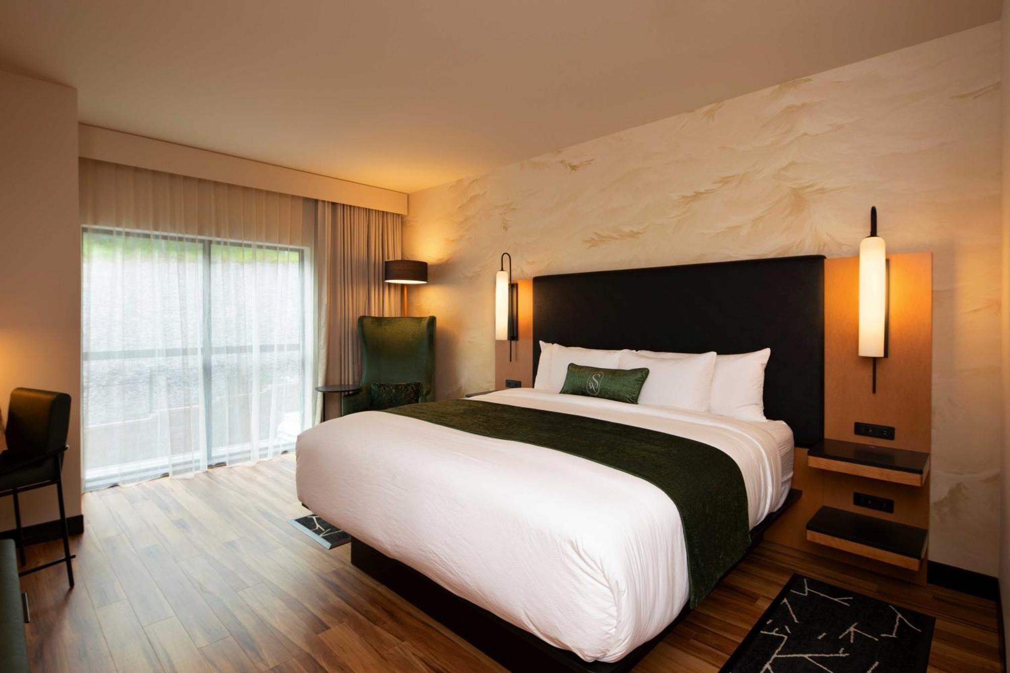 The Swiftwater Hotel Exterior photo