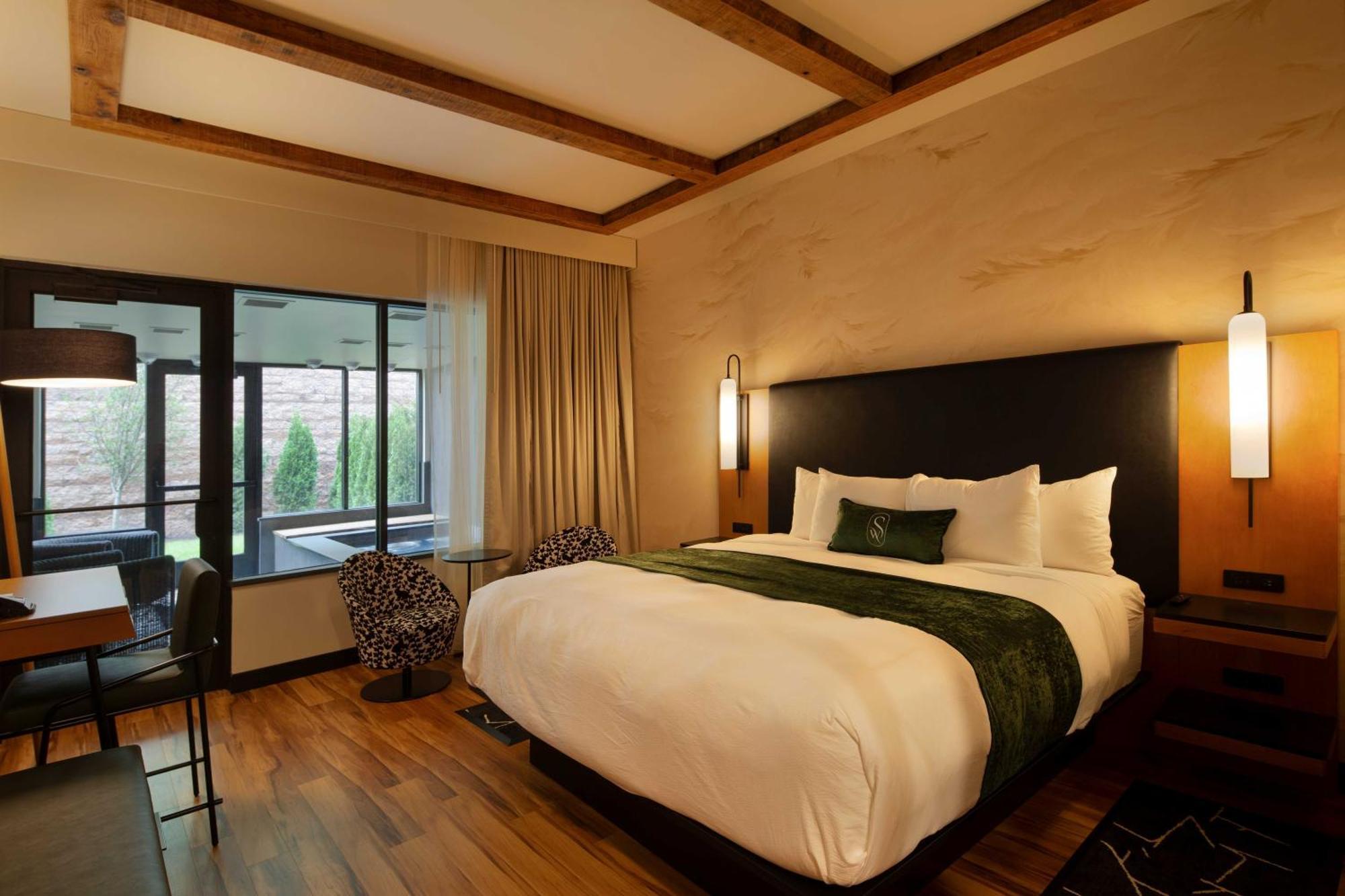 The Swiftwater Hotel Exterior photo